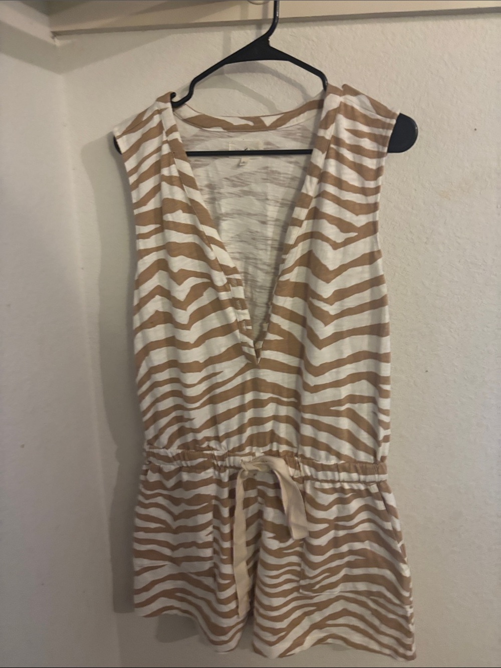 Lou & Grey Cream and Tan Striped Sleeveless Jumpsuit Romper